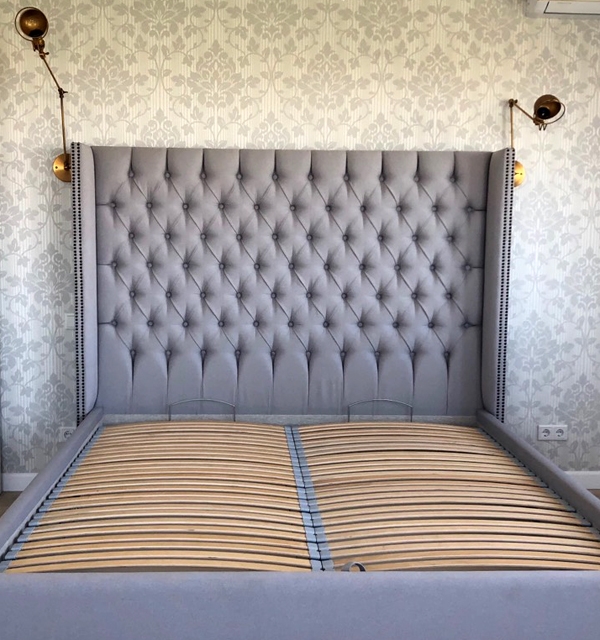 Изголовье с каретной стяжкой