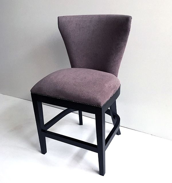 Стул полубарный