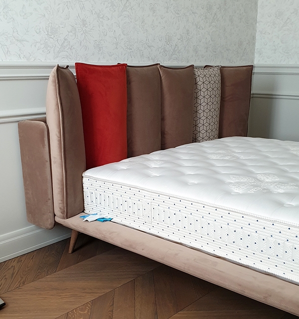 Кровать изготовленная под заказ