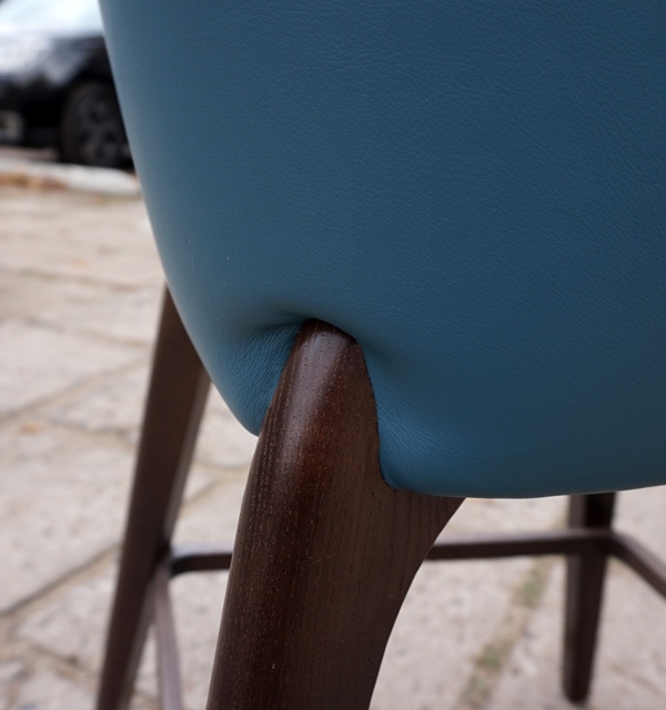 стыковка спинки и опор 