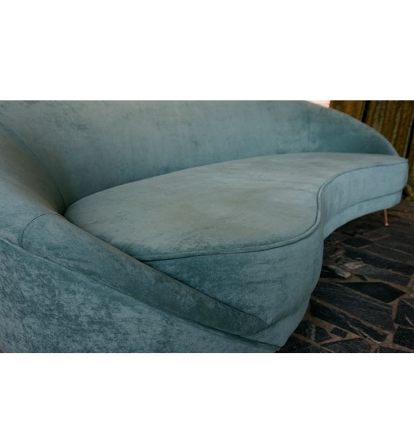 Декоративные элементы дивана провокатор