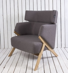 Cordial Chair