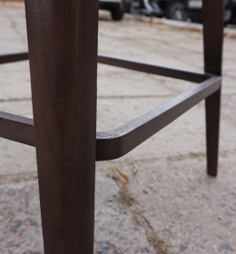 подножка стула