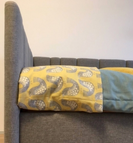 Кровать панелями