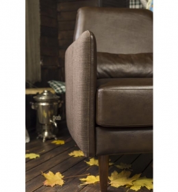 Правая сторона кресла Парлур