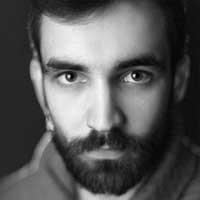 Максим Шняк