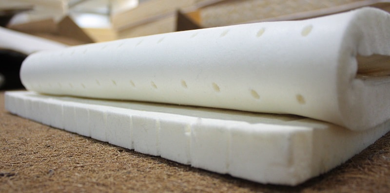 Поролон для кроватей.